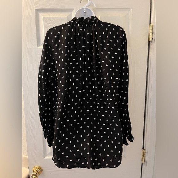 Kate Spade Tie Collar Tiny 4-Leaf clover Lightweight Tunic - Picture 5 of 9